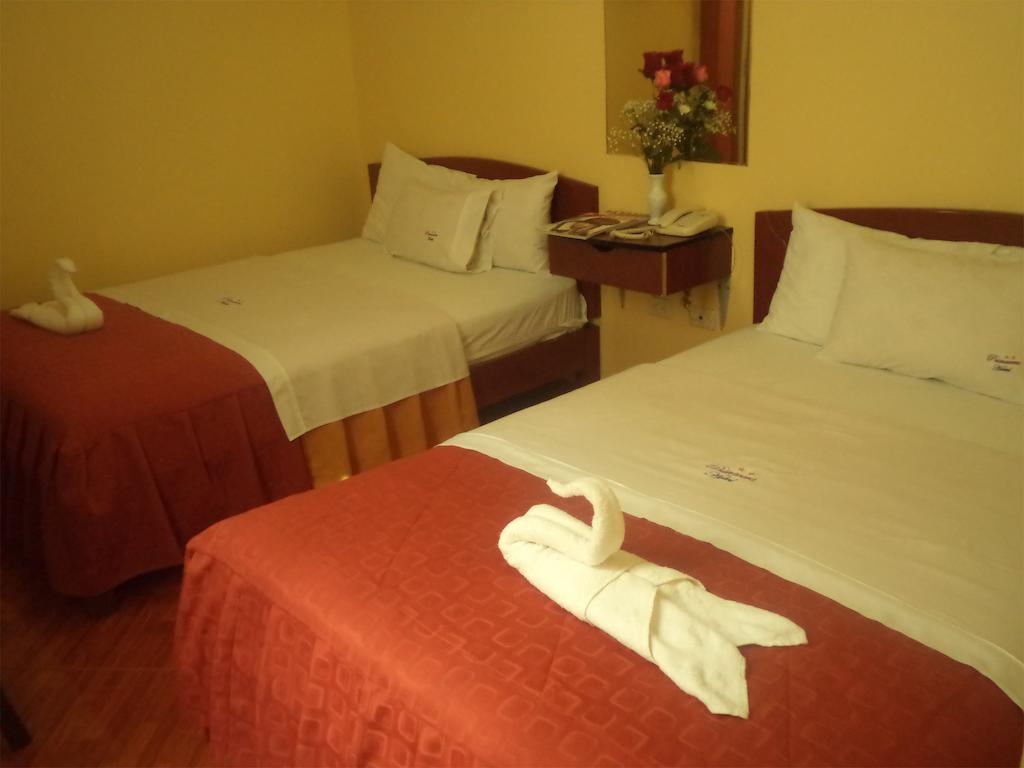 Hotel Primavera تشيكلايو الغرفة الصورة